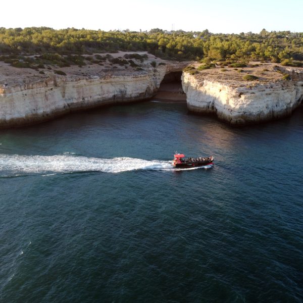 a small boat in a body of water